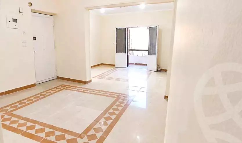 https://aqarmap.com.eg/ar/listing/7051657-for-rent-cairo-ain-shams-ain-shams-el-sharkia-el-eshrein-stt