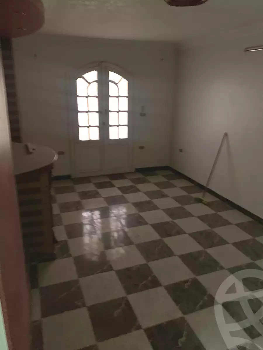 https://aqarmap.com.eg/ar/listing/7051693-for-rent-cairo-helwan-helwan-el-sharkeya-thabit-basha-st
