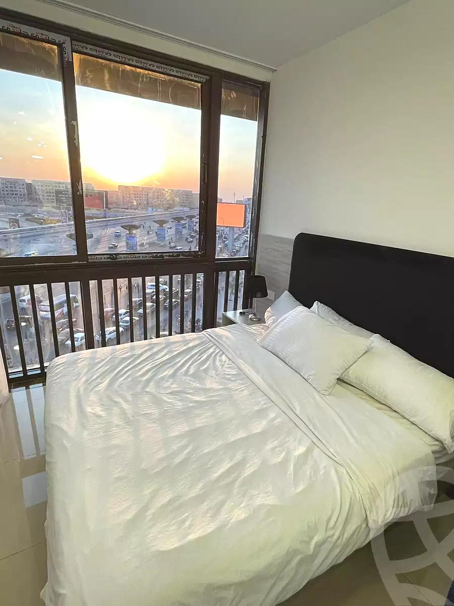 https://aqarmap.com.eg/ar/listing/7051758-for-rent-cairo-new-cairo-compounds-nyoum-nyw-kyrw