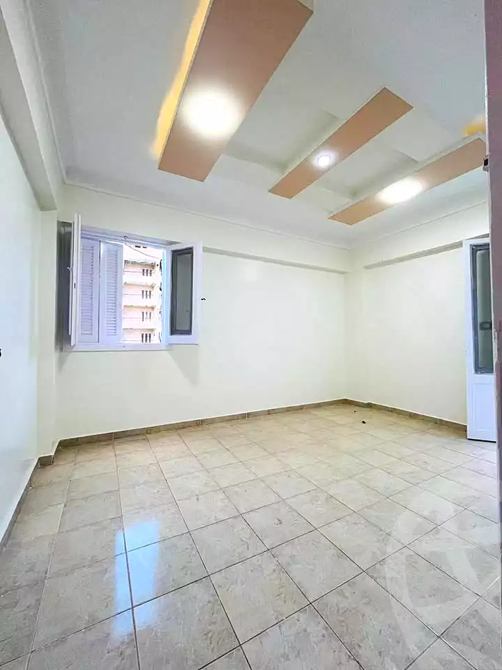 https://aqarmap.com.eg/ar/listing/7052118-for-sale-alexandria-al-agamy-shataa-el-nakheel