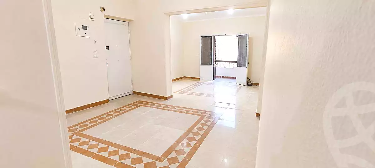 https://aqarmap.com.eg/ar/listing/7052215-for-rent-cairo-ain-shams-ain-shams-el-sharkia-el-eshrein-stt