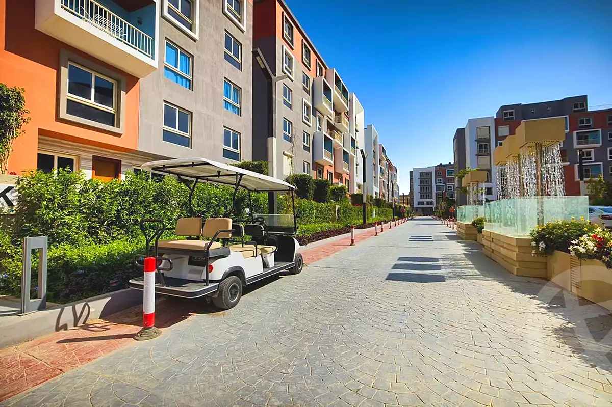 https://aqarmap.com.eg/ar/listing/7052233-for-sale-cairo-new-cairo-compounds-mwrd-fq-llttwyr