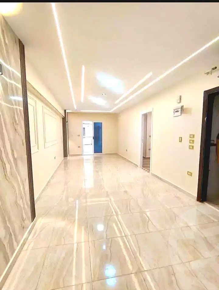 https://aqarmap.com.eg/ar/listing/7052334-for-sale-alexandria-miami