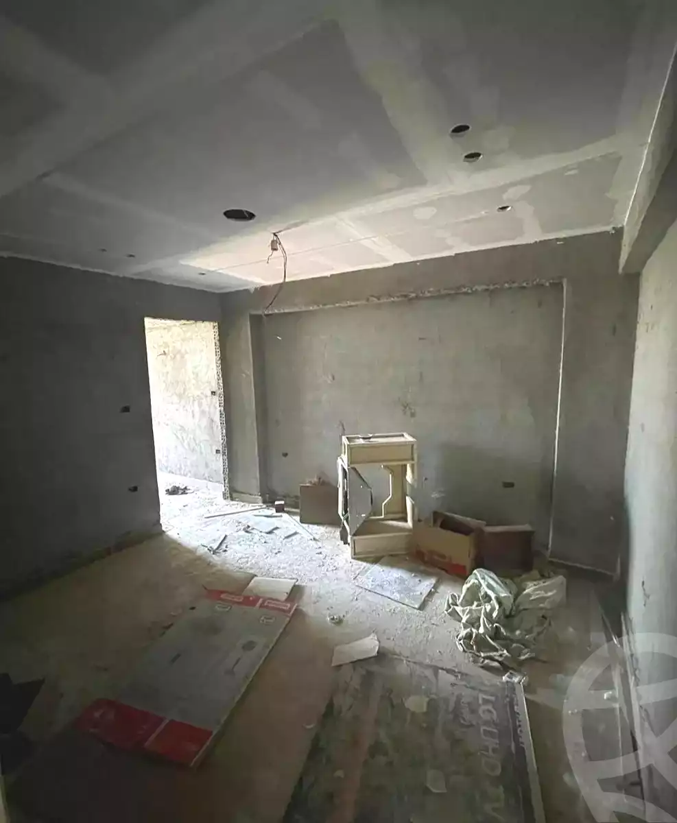 https://aqarmap.com.eg/ar/listing/7052452-for-sale-alexandria-al-agamy-el-hanouvel-radwan-st