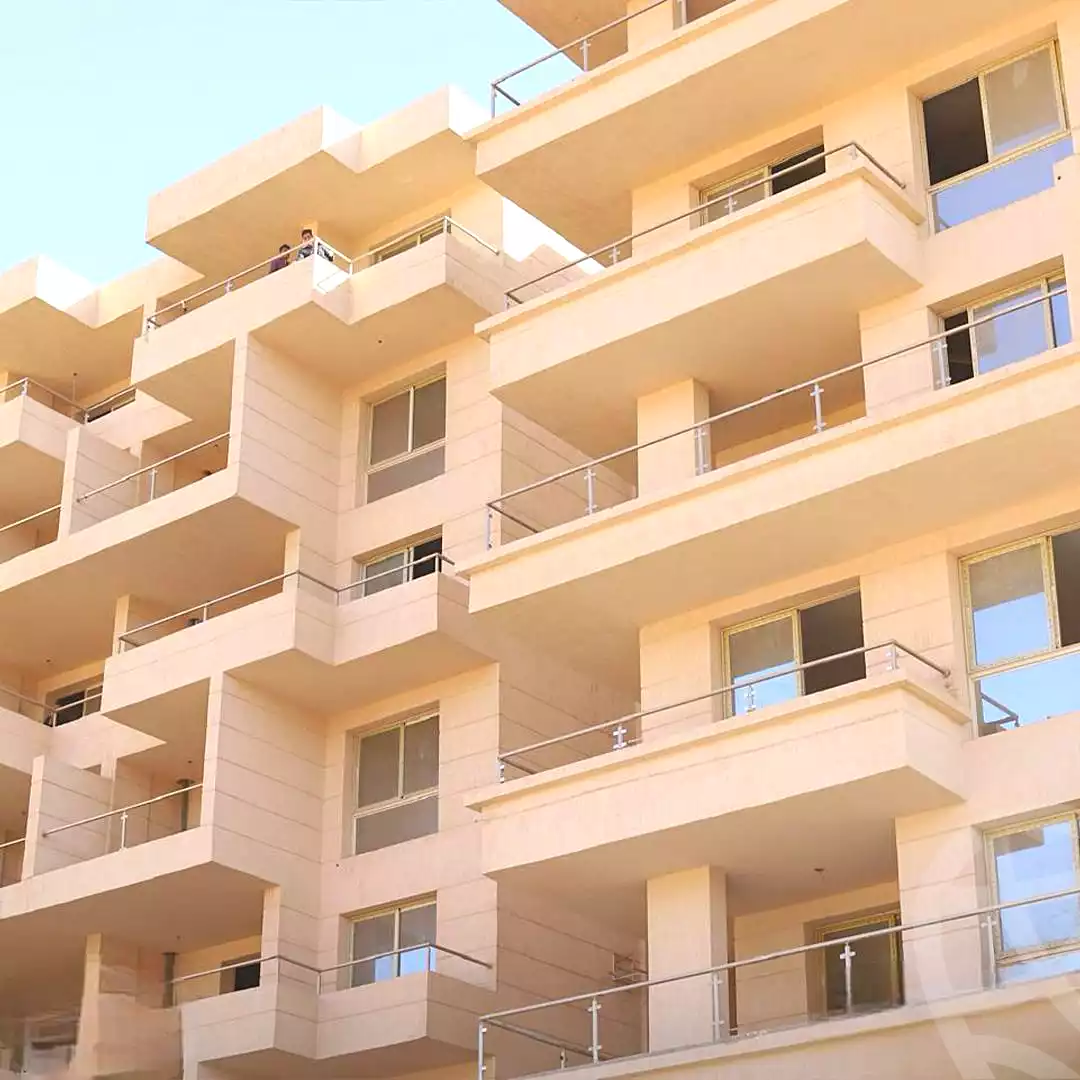 https://aqarmap.com.eg/en/listing/7052453-for-sale-cairo-new-administrative-capital-r8-tj-msr