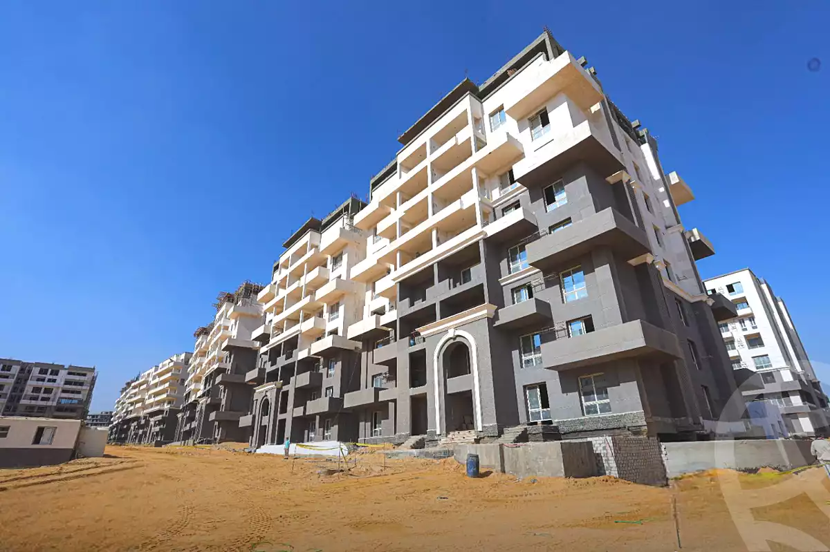 https://aqarmap.com.eg/en/listing/7052469-for-sale-cairo-new-administrative-capital-r8-tj-msr