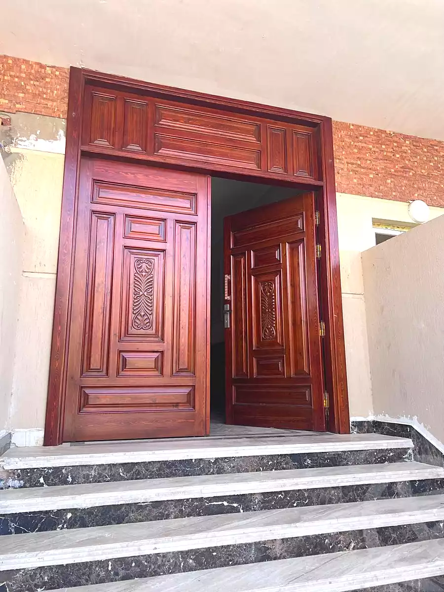 https://aqarmap.com.eg/ar/listing/7052552-for-rent-cairo-new-cairo-south-investors-mohammed-nagib-axis-st