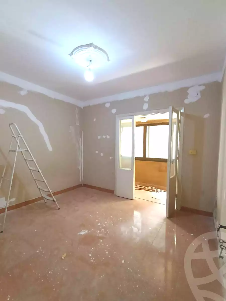 https://aqarmap.com.eg/ar/listing/7052825-for-sale-cairo-ain-shams-alf-maskn-maher-badawi-st