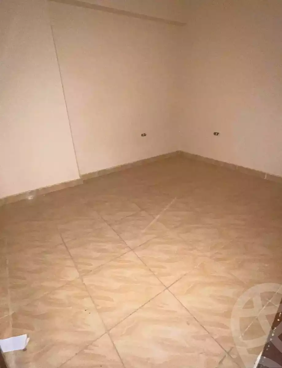 https://aqarmap.com.eg/ar/listing/7052819-for-sale-alexandria-lsywf-el-seyouf-qebly-el-salam-st