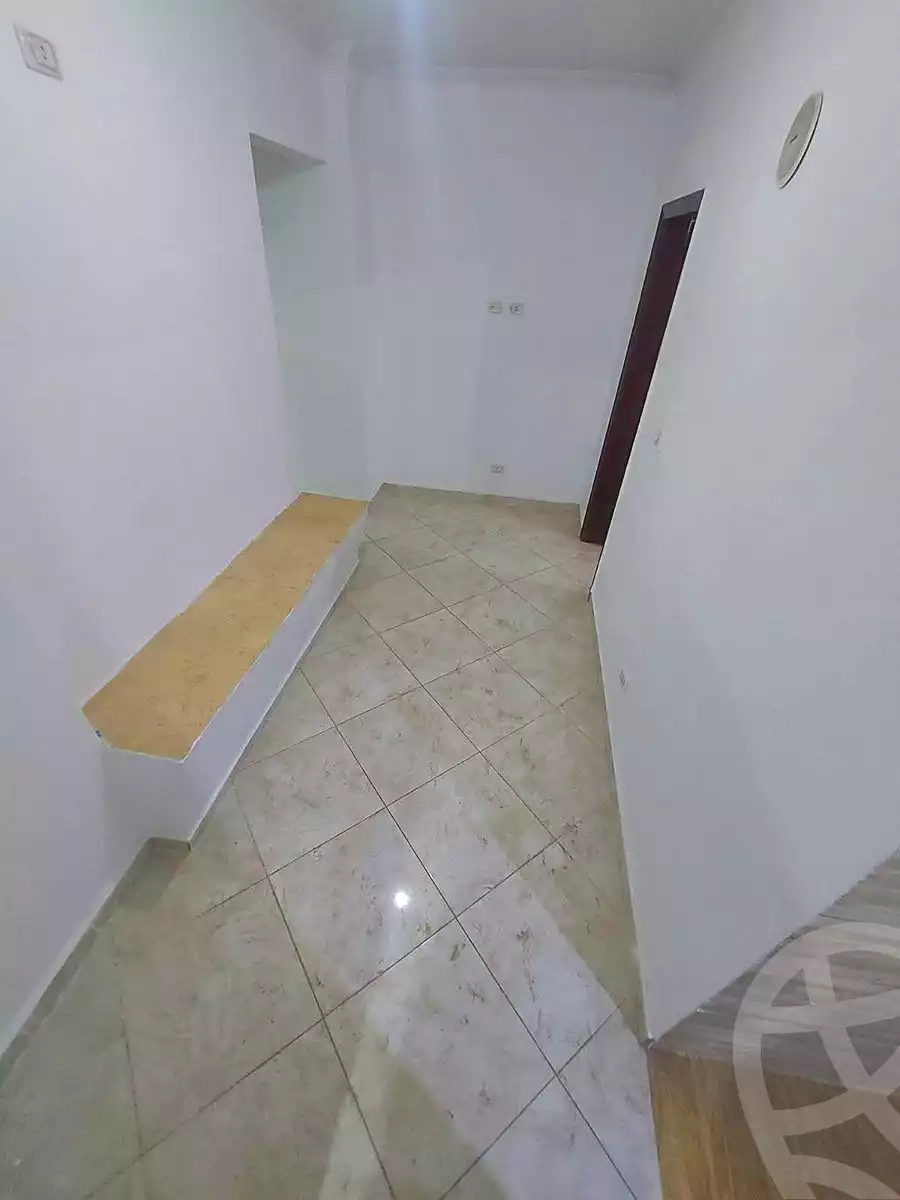 https://aqarmap.com.eg/ar/listing/7052851-for-sale-cairo-helwan-helwan-el-sharkeya-ismael-kamel-st