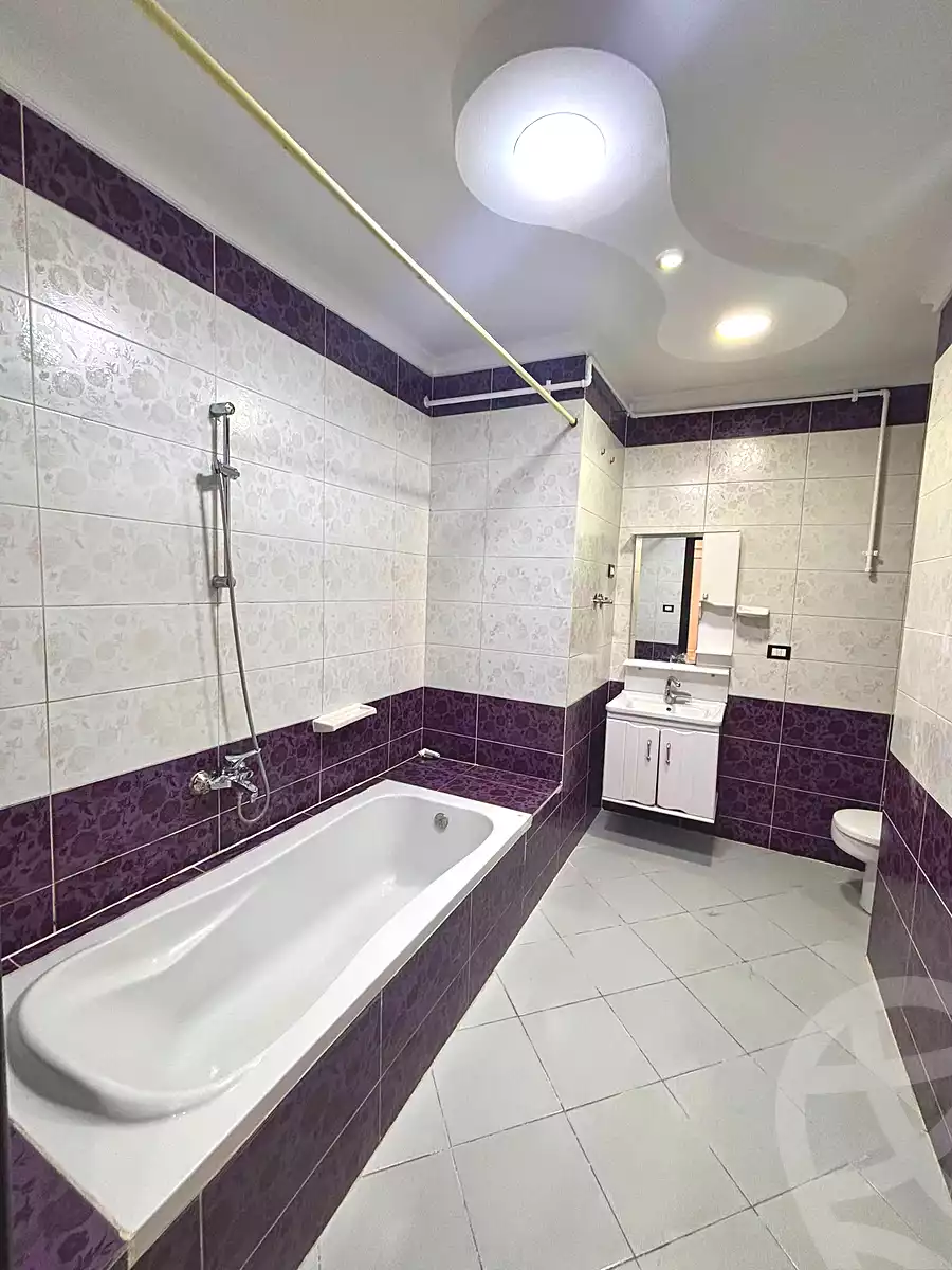 https://aqarmap.com.eg/ar/listing/7052957-for-sale-alexandria-el-asafra-shr-45