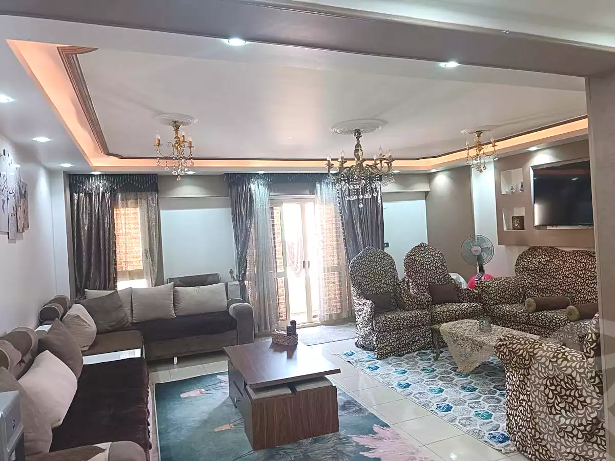 https://aqarmap.com.eg/ar/listing/7053084-for-sale-cairo-helwan-helwan-el-sharkeya-zaki-hawas-st