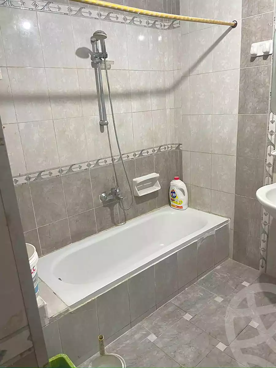 https://aqarmap.com.eg/en/listing/7053099-for-rent-cairo-helwan-el-ezba-el-qebliah-ragheb-st