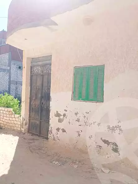 https://aqarmap.com.eg/ar/listing/7053106-for-sale-alexandria-abu-talat