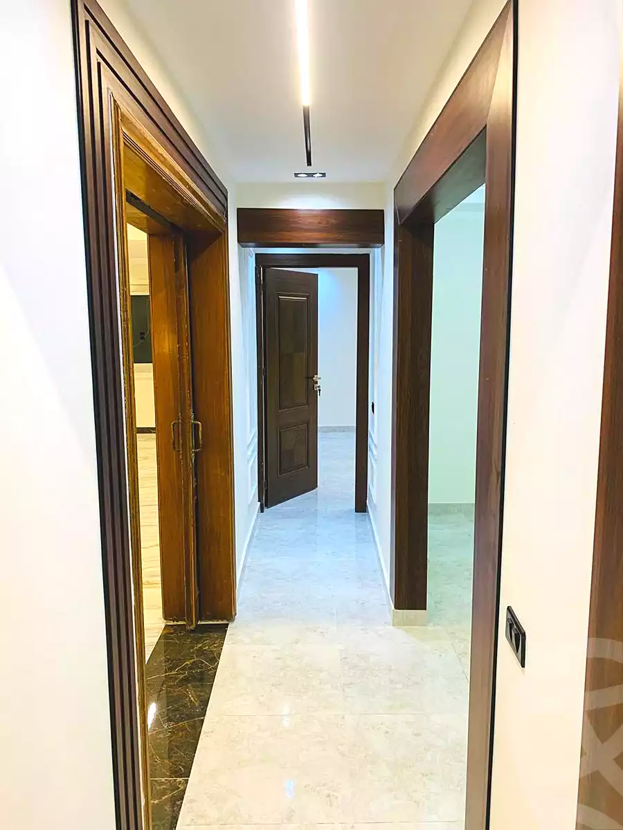 https://aqarmap.com.eg/ar/listing/7053102-for-sale-cairo-el-mohandesen-shareaa-el-hegaz