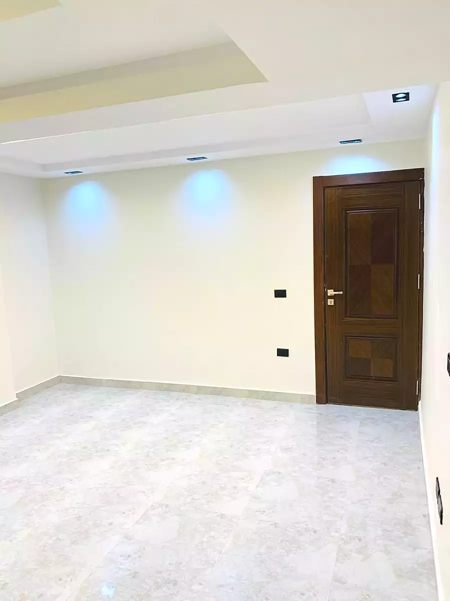 https://aqarmap.com.eg/ar/listing/7053102-for-sale-cairo-el-mohandesen-shareaa-el-hegaz