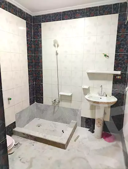 https://aqarmap.com.eg/ar/listing/7053111-for-sale-alexandria-sydy-bshr-sydy-bshr-qbly-rd-lfdly