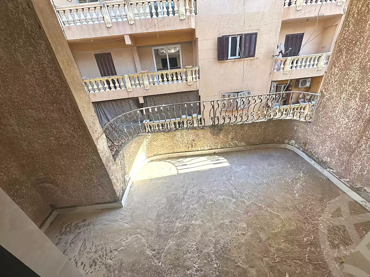 https://aqarmap.com.eg/ar/listing/7053155-for-sale-alexandria-al-agamy-lbytsh-al-zankaloni-st