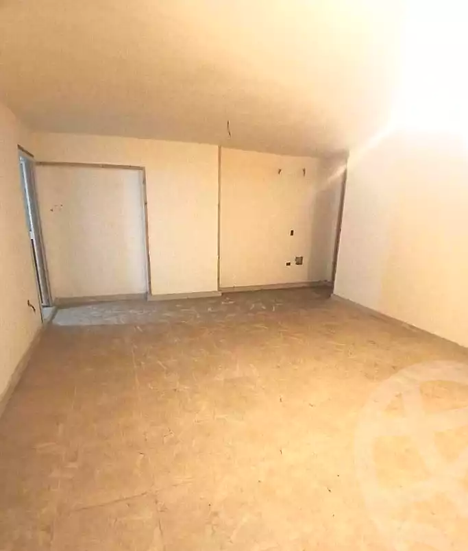 https://aqarmap.com.eg/en/listing/7053381-for-sale-alexandria-zezenia