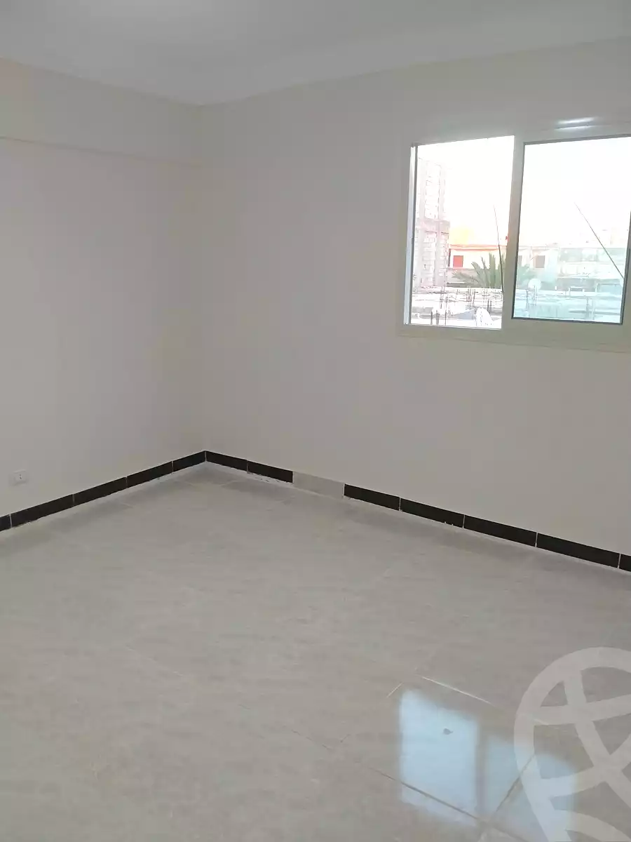 https://aqarmap.com.eg/en/listing/7053474-for-sale-alexandria-al-agamy-el-hanouvel