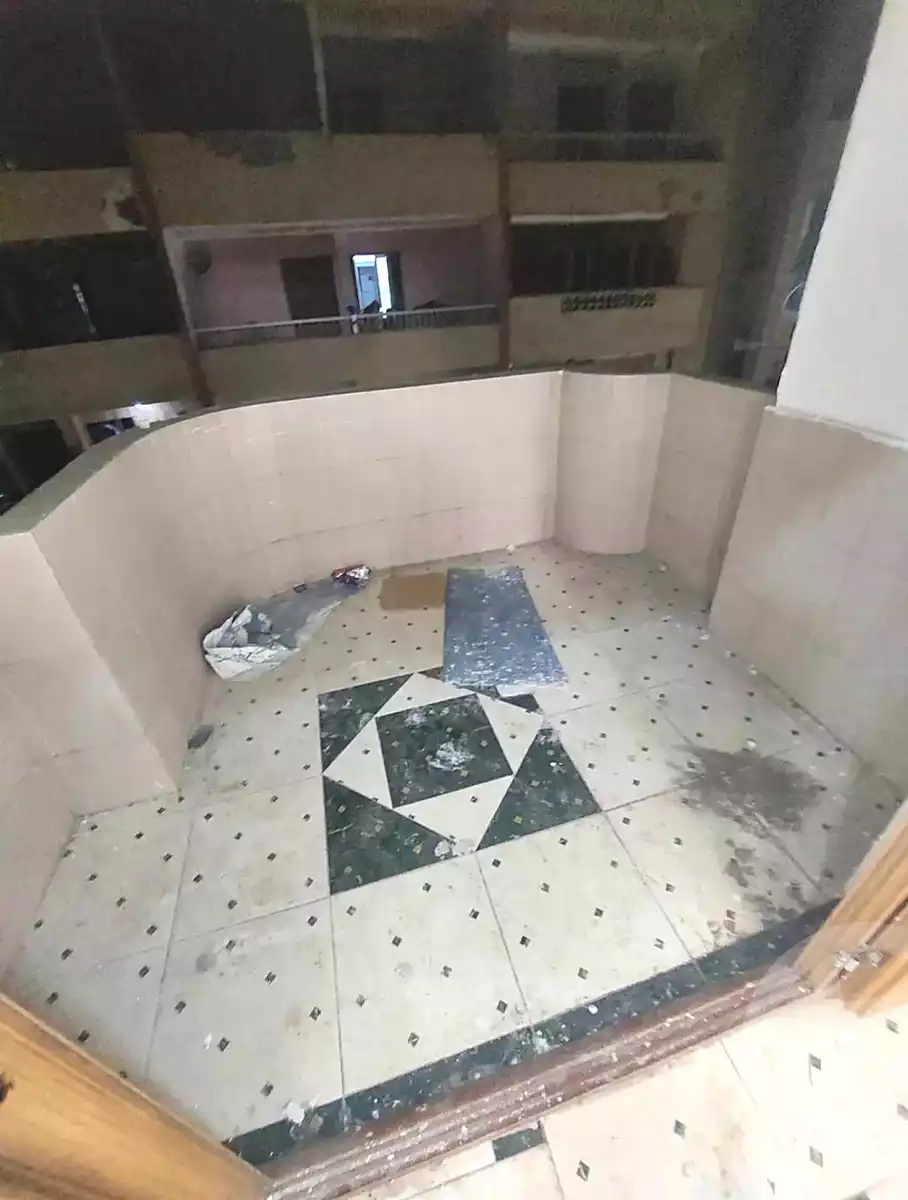 https://aqarmap.com.eg/ar/listing/7053559-for-sale-alexandria-sydy-bshr-tryq-ljysh