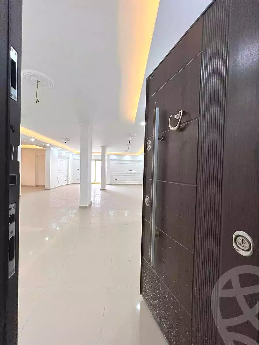 https://aqarmap.com.eg/ar/listing/7053582-for-sale-alexandria-al-agamy-lbytsh