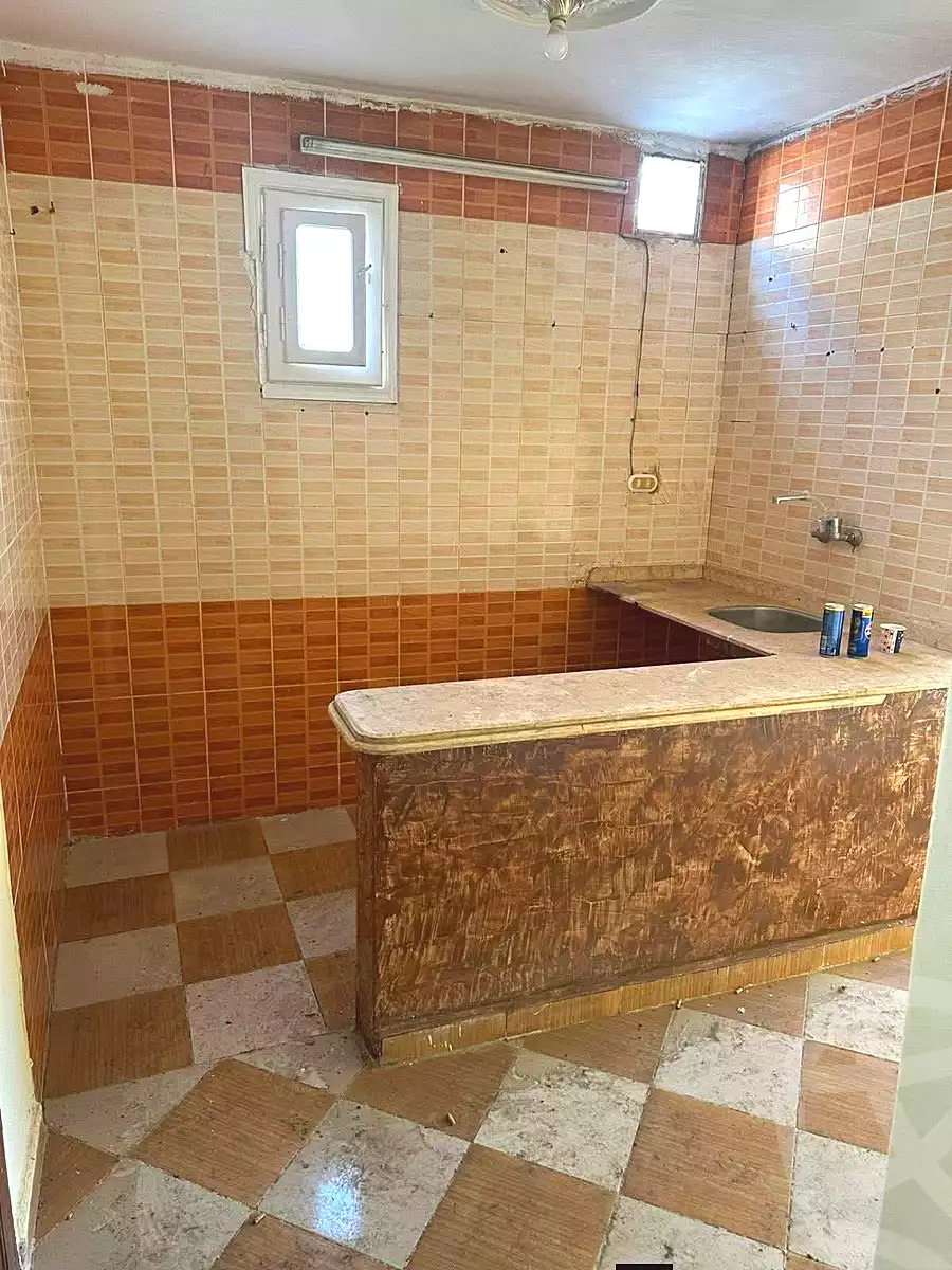 https://aqarmap.com.eg/ar/listing/7053603-for-sale-alexandria-al-agamy-el-hanouvel