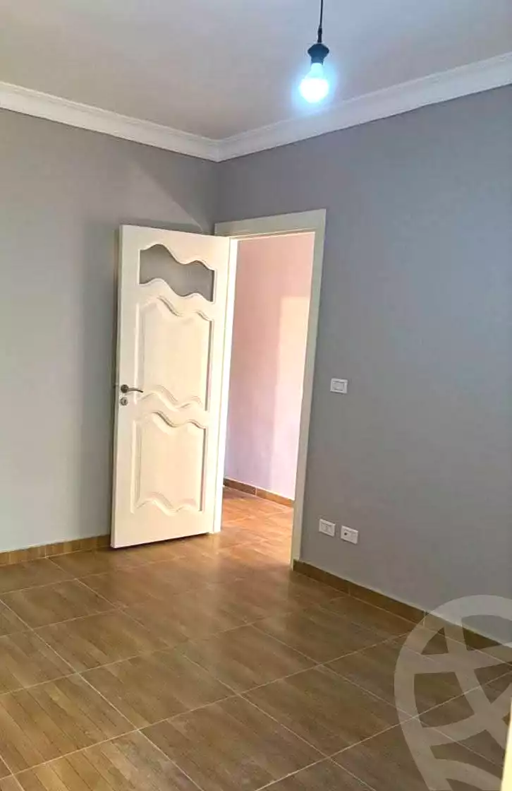 https://aqarmap.com.eg/en/listing/7053628-for-sale-alexandria-moharram-bey-kanal-al-mahmoudeya-al-bahri-st