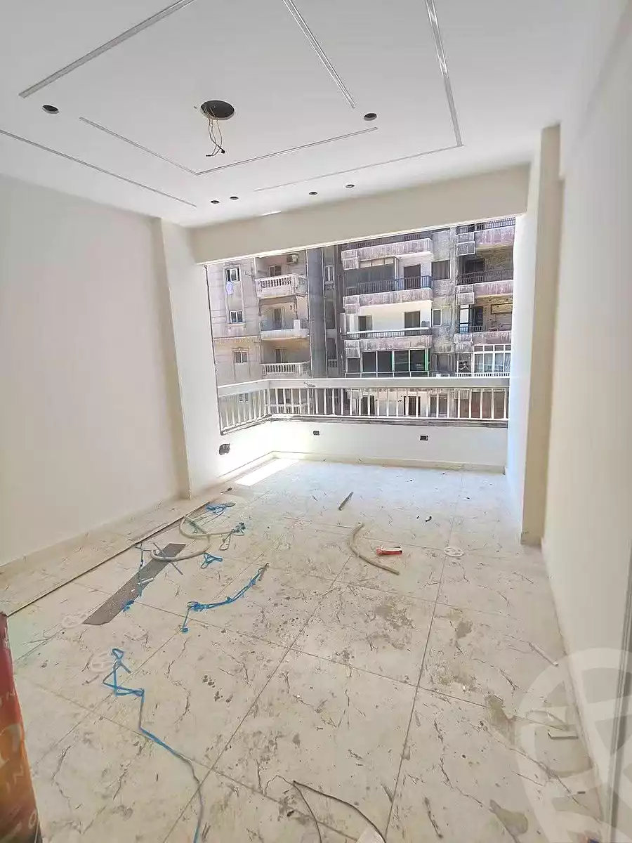 https://aqarmap.com.eg/en/listing/7053643-for-sale-alexandria-el-mandara-shr-jml-bd-lnsr