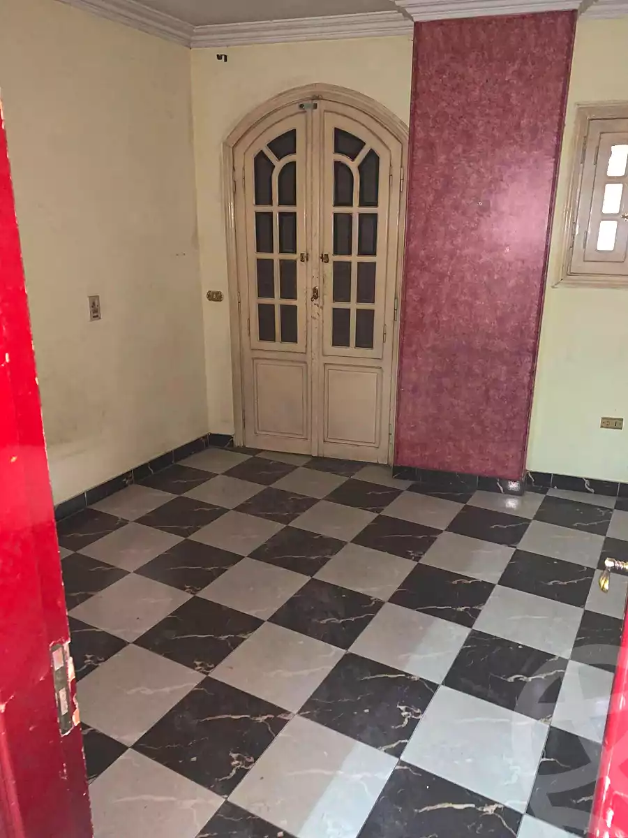 https://aqarmap.com.eg/ar/listing/7053713-for-rent-cairo-helwan-helwan-el-sharkeya-thabit-basha-st