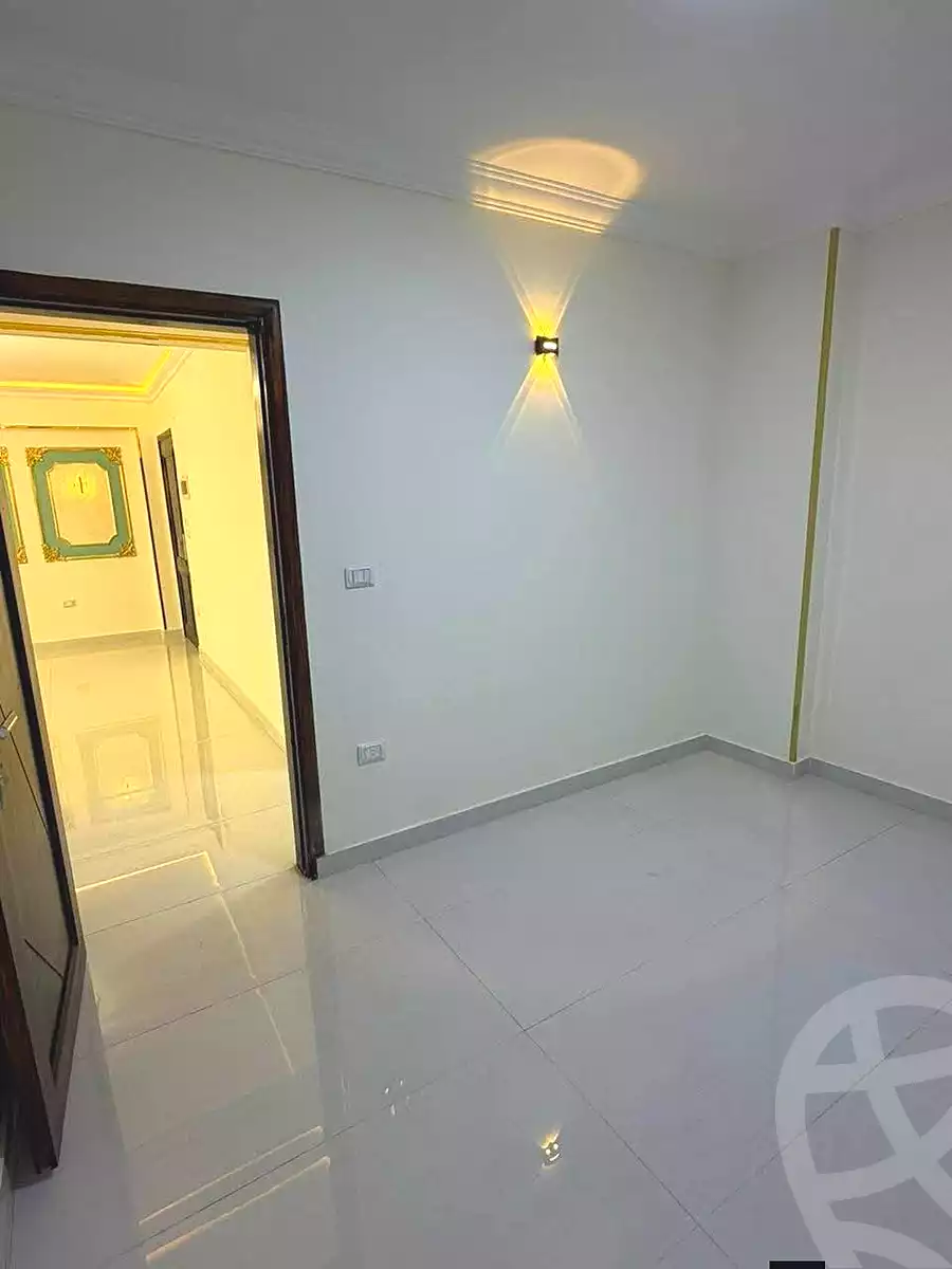 https://aqarmap.com.eg/ar/listing/7053790-for-sale-cairo-ain-shams-mnshy-lthryr