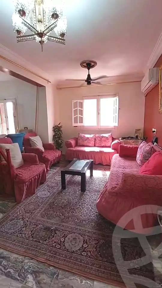 https://aqarmap.com.eg/ar/listing/7053778-for-sale-cairo-el-haram-shareaa-khatem-el-morsalen