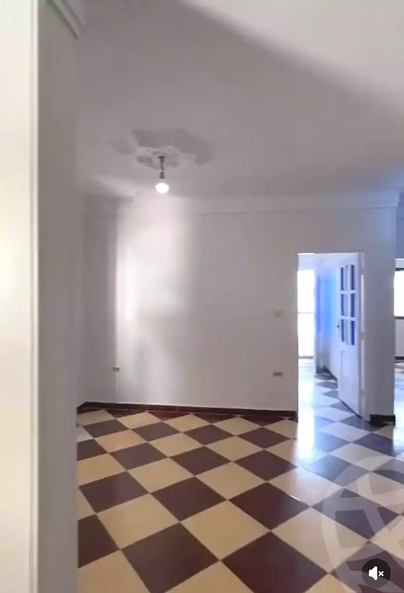 https://aqarmap.com.eg/en/listing/7053855-for-sale-alexandria-al-agamy-bw-ywsf