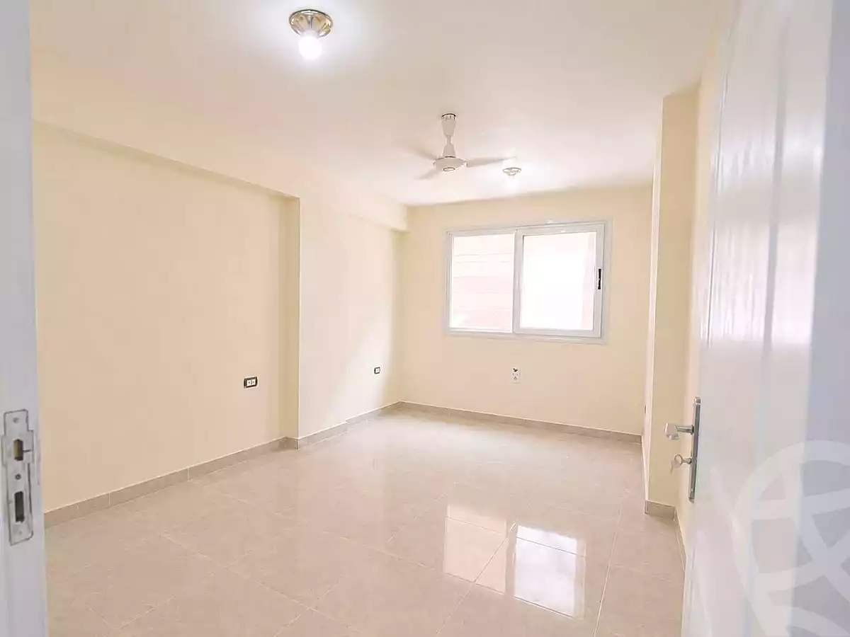 https://aqarmap.com.eg/ar/listing/7053869-for-sale-cairo-ain-shams-ain-shams-el-sharkia