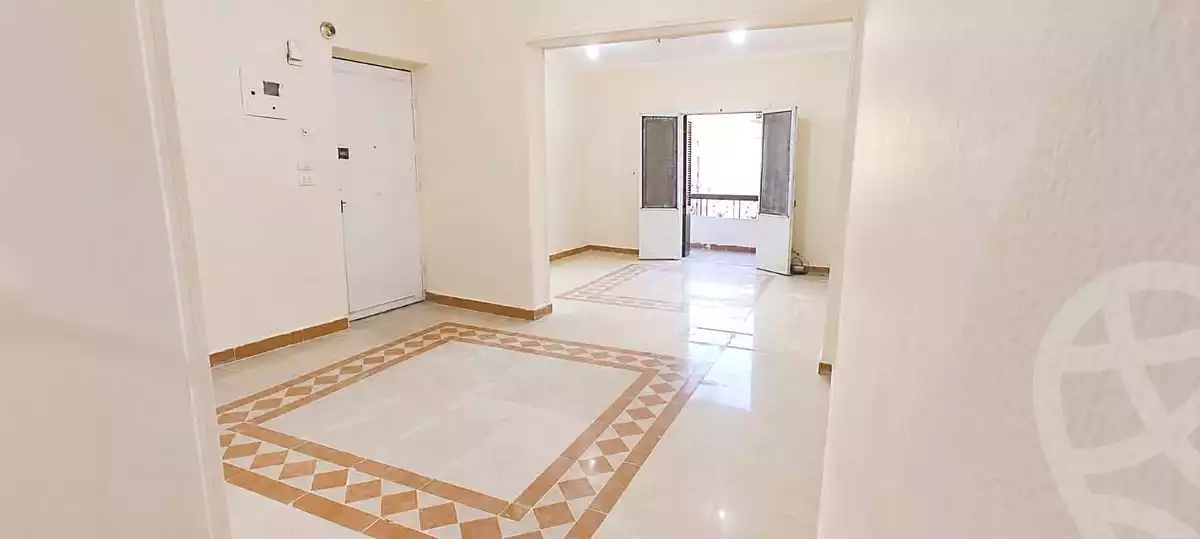 https://aqarmap.com.eg/en/listing/7053926-for-rent-cairo-ain-shams-ain-shams-el-sharkia