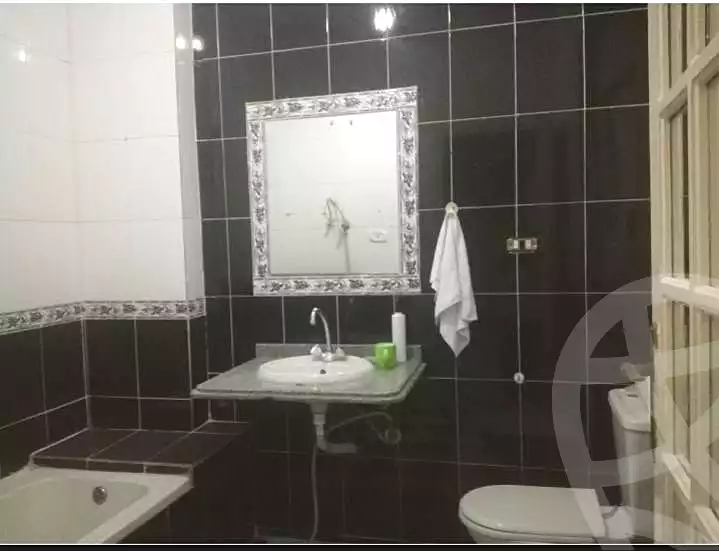 https://aqarmap.com.eg/ar/listing/7054070-for-sale-alexandria-al-agamy-lbytsh-ibrahim-othman-st