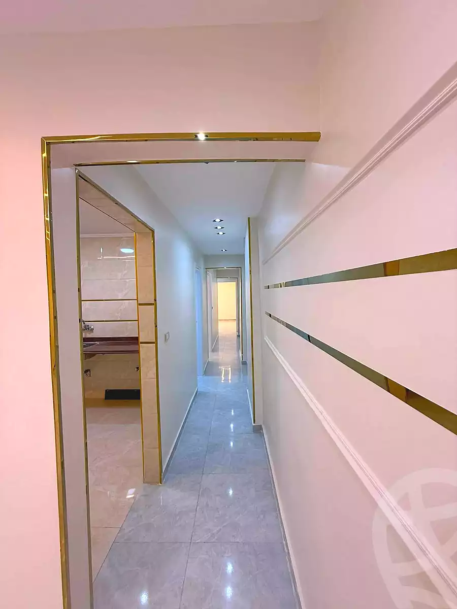 https://aqarmap.com.eg/en/listing/7054077-for-sale-alexandria-sydy-bshr-sydy-bshr-bhry-street-15
