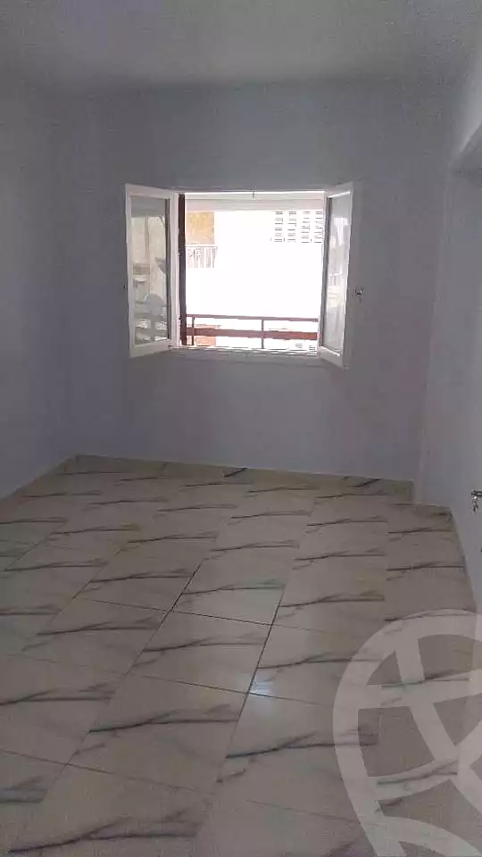 https://aqarmap.com.eg/en/listing/7054150-for-sale-alexandria-al-agamy-el-hanouvel-al-haded-we-al-soulb-st