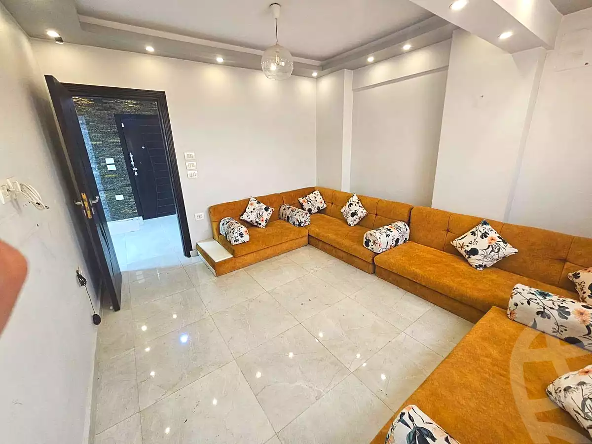 https://aqarmap.com.eg/en/listing/7054195-for-rent-cairo-helwan-madinet-el-moazafeen