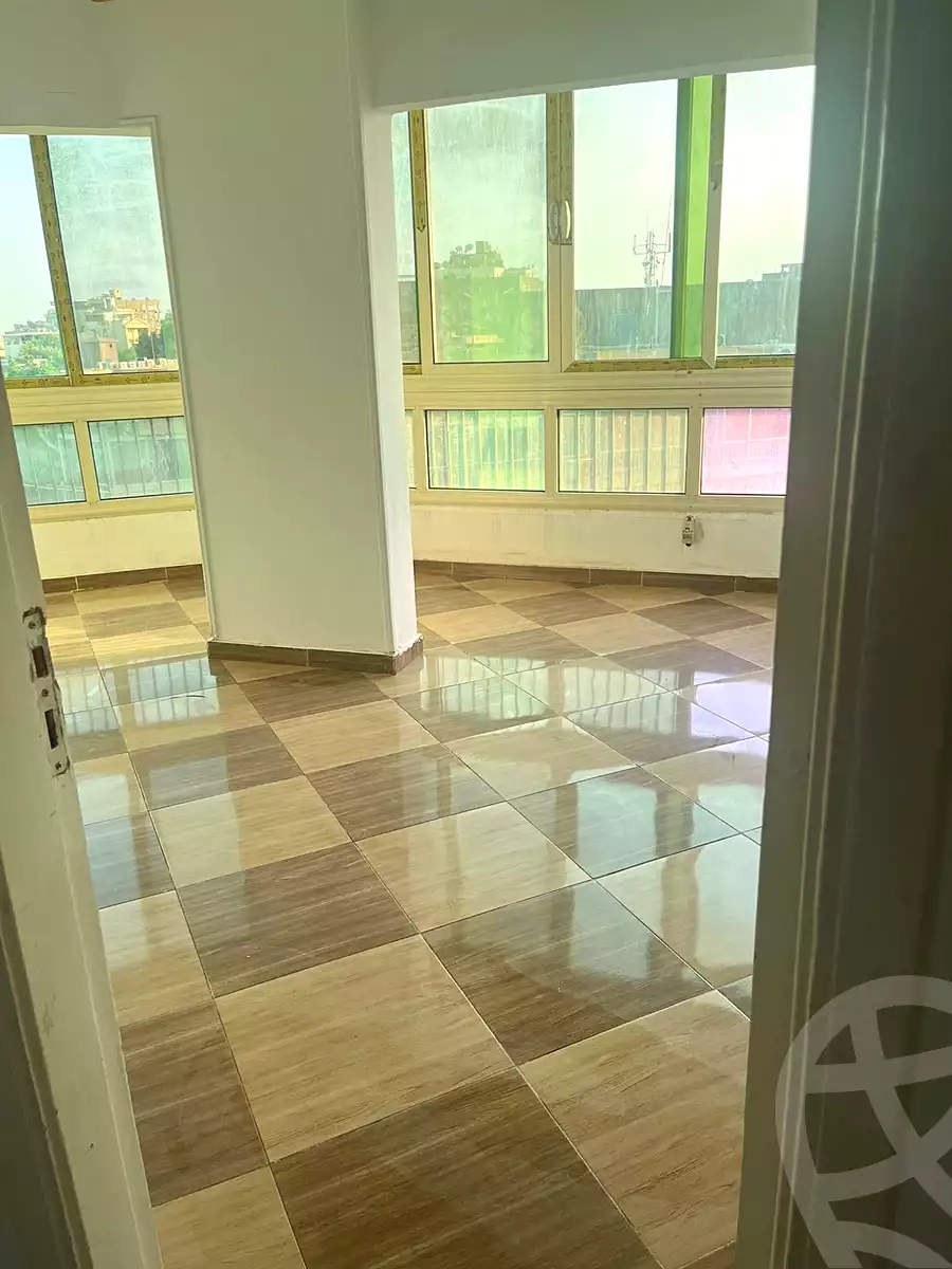 https://aqarmap.com.eg/ar/listing/7050615-for-sale-cairo-el-maadi-sarayat-el-maadi-street-153