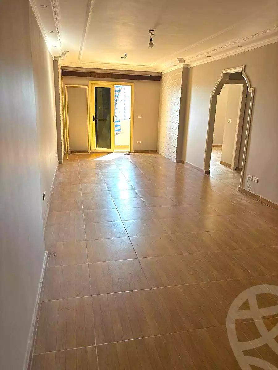 https://aqarmap.com.eg/en/listing/7054430-for-sale-alexandria-moharram-bey-kanal-al-mahmoudeya-al-bahri-st
