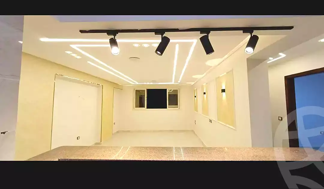 https://aqarmap.com.eg/en/listing/7054568-for-sale-cairo-helwan-hadayek-helwan-nile-corniche-st