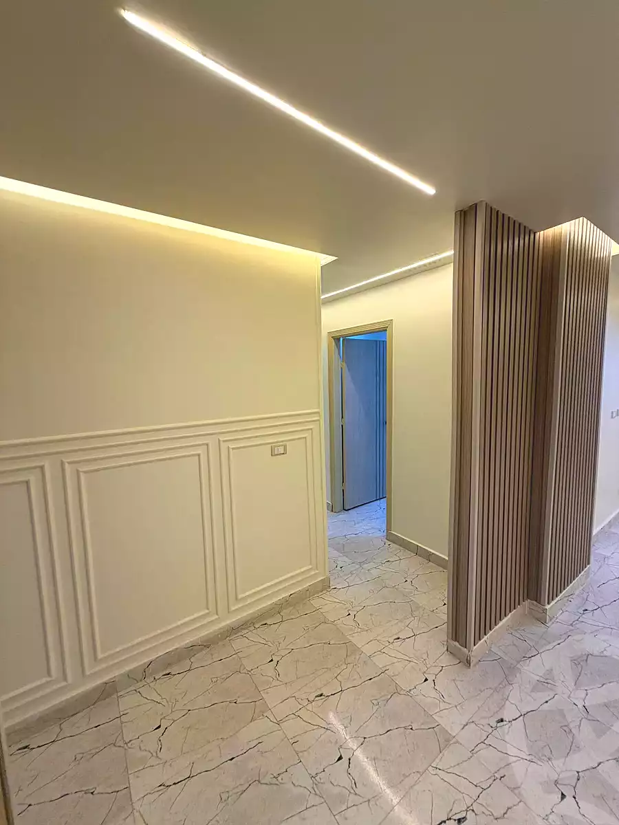 https://aqarmap.com.eg/ar/listing/7055033-for-sale-alexandria-al-agamy-lbytsh-bianchiii
