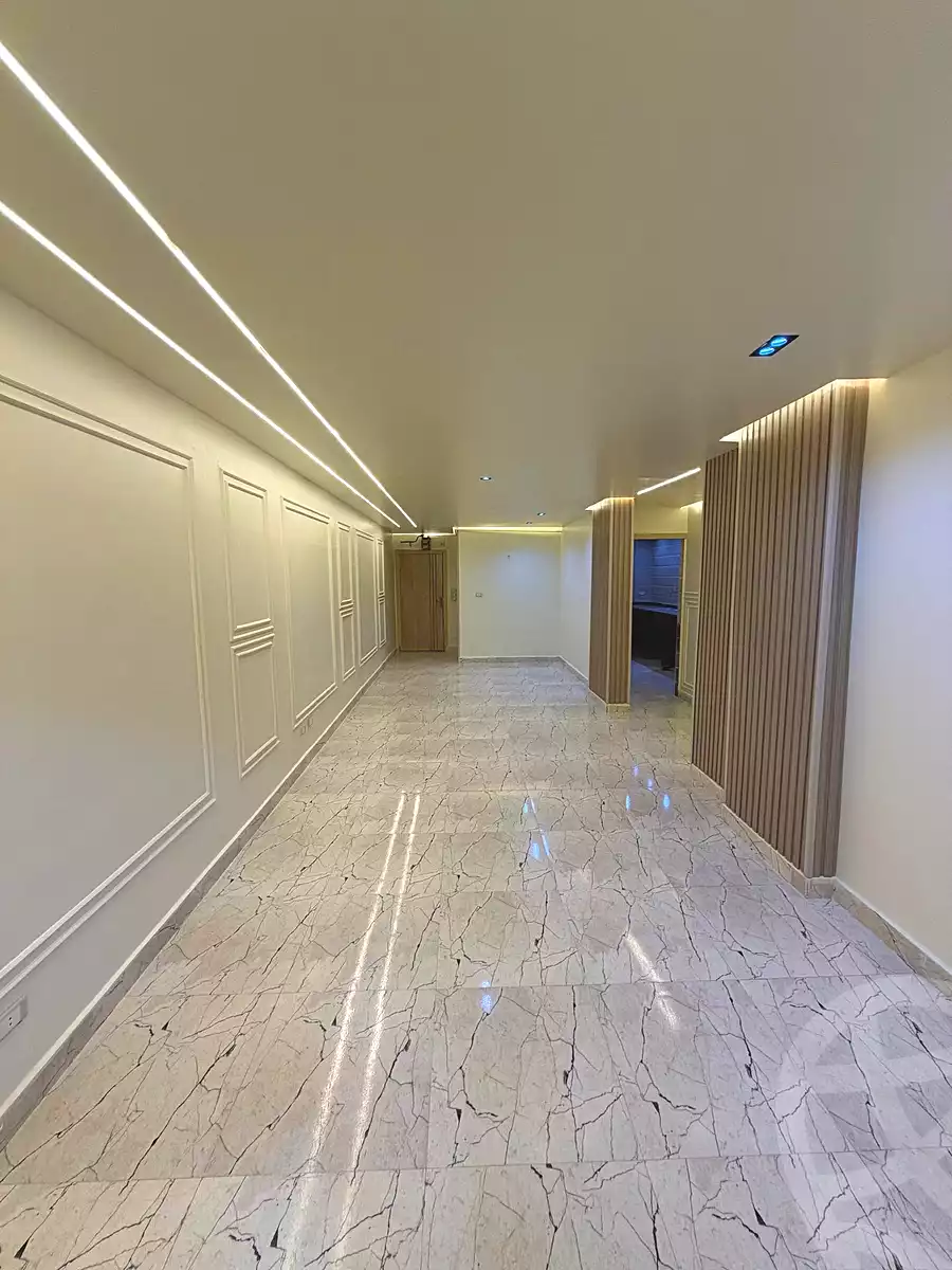 https://aqarmap.com.eg/ar/listing/7055033-for-sale-alexandria-al-agamy-lbytsh-bianchiii