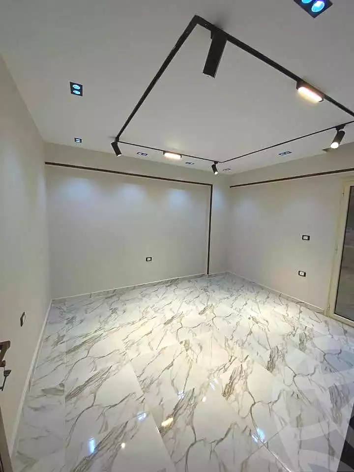 https://aqarmap.com.eg/ar/listing/7055070-for-sale-alexandria-al-agamy-lbytsh-shahr-al-assal-st