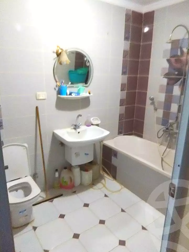 https://aqarmap.com.eg/ar/listing/7055096-for-sale-alexandria-sydy-bshr-sydy-bshr-qbly-rd-lfdly