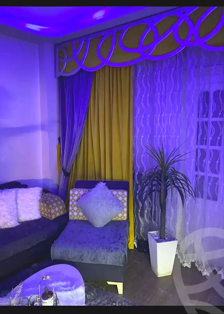 https://aqarmap.com.eg/ar/listing/7055148-for-sale-alexandria-al-agamy-el-hanouvel-radwan-st