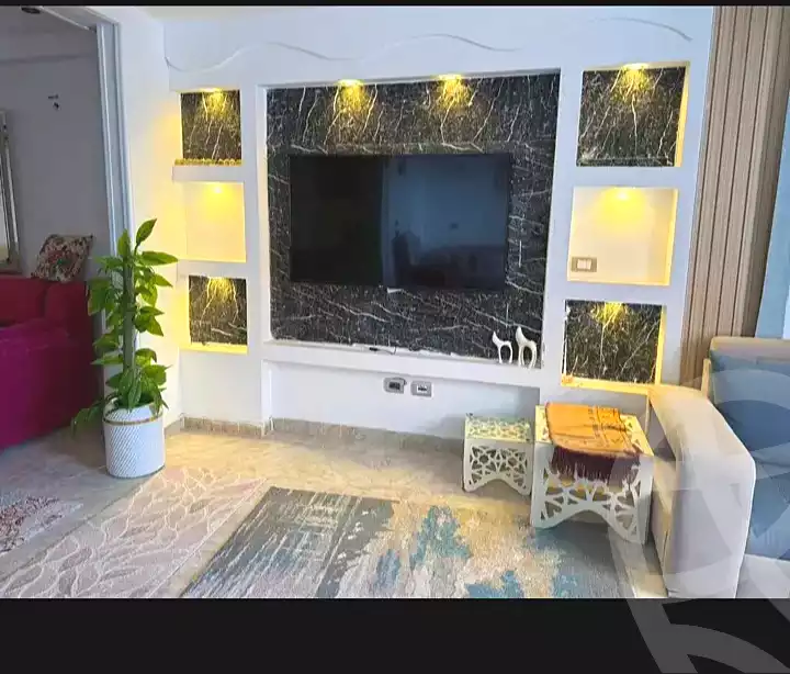 https://aqarmap.com.eg/en/listing/7055281-for-sale-alexandria-el-montazah