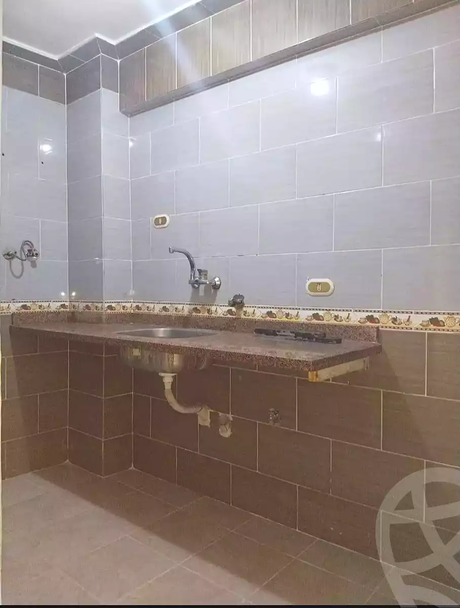 https://aqarmap.com.eg/ar/listing/7055417-for-rent-alexandria-sydy-bshr-sydy-bshr-bhry-gamal-abd-el-nasir-st