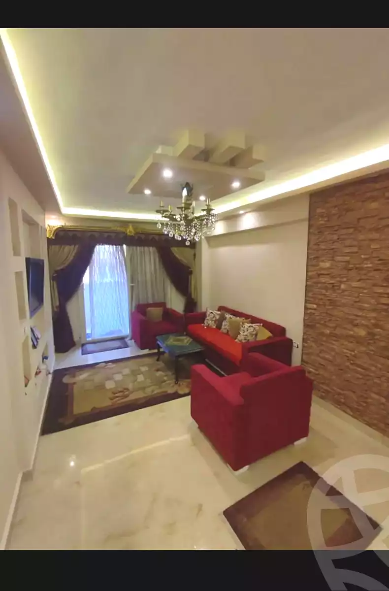 https://aqarmap.com.eg/en/listing/7055540-for-sale-alexandria-ganaklis